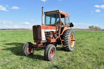 Main image International Harvester 806