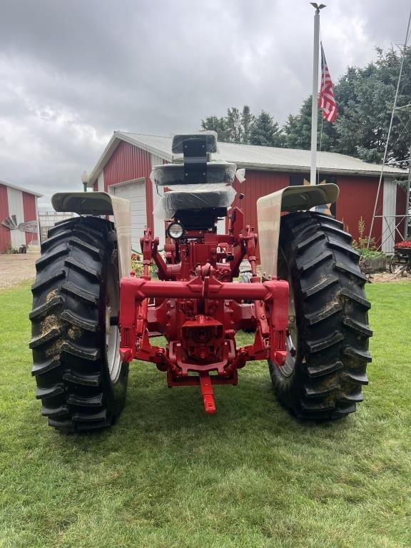 Image of International Harvester 1206 equipment image 4