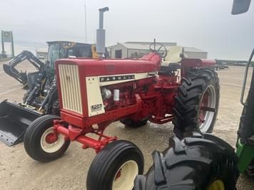 Main image International Harvester 706
