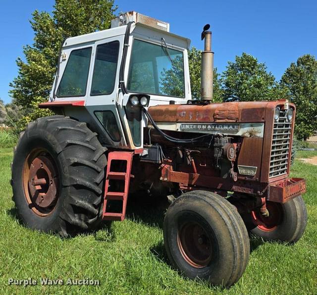 Image of International Harvester 856 equipment image 2