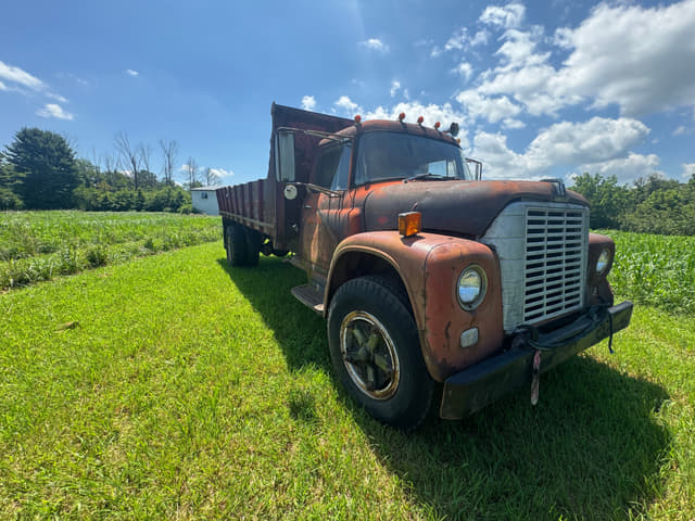 Image of International Loadstar 1800 equipment image 3
