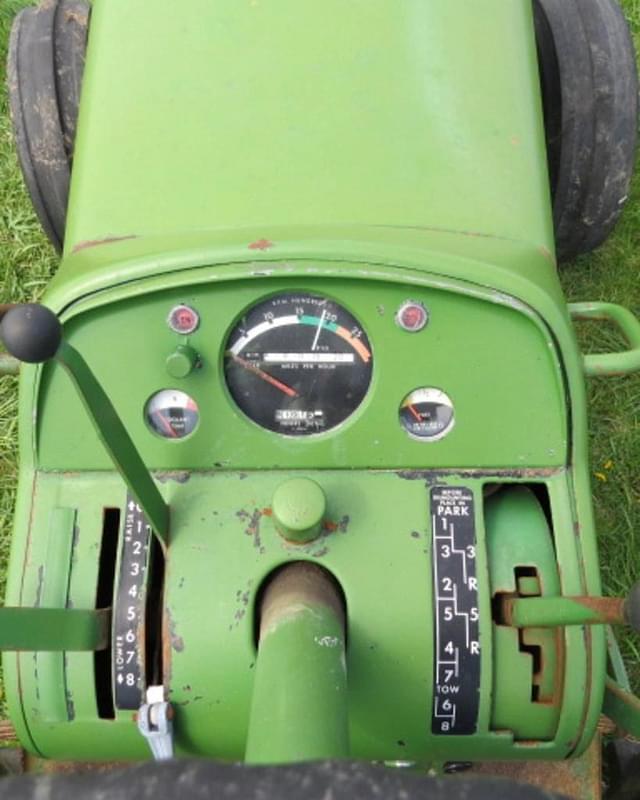 Image of John Deere 4020 equipment image 4