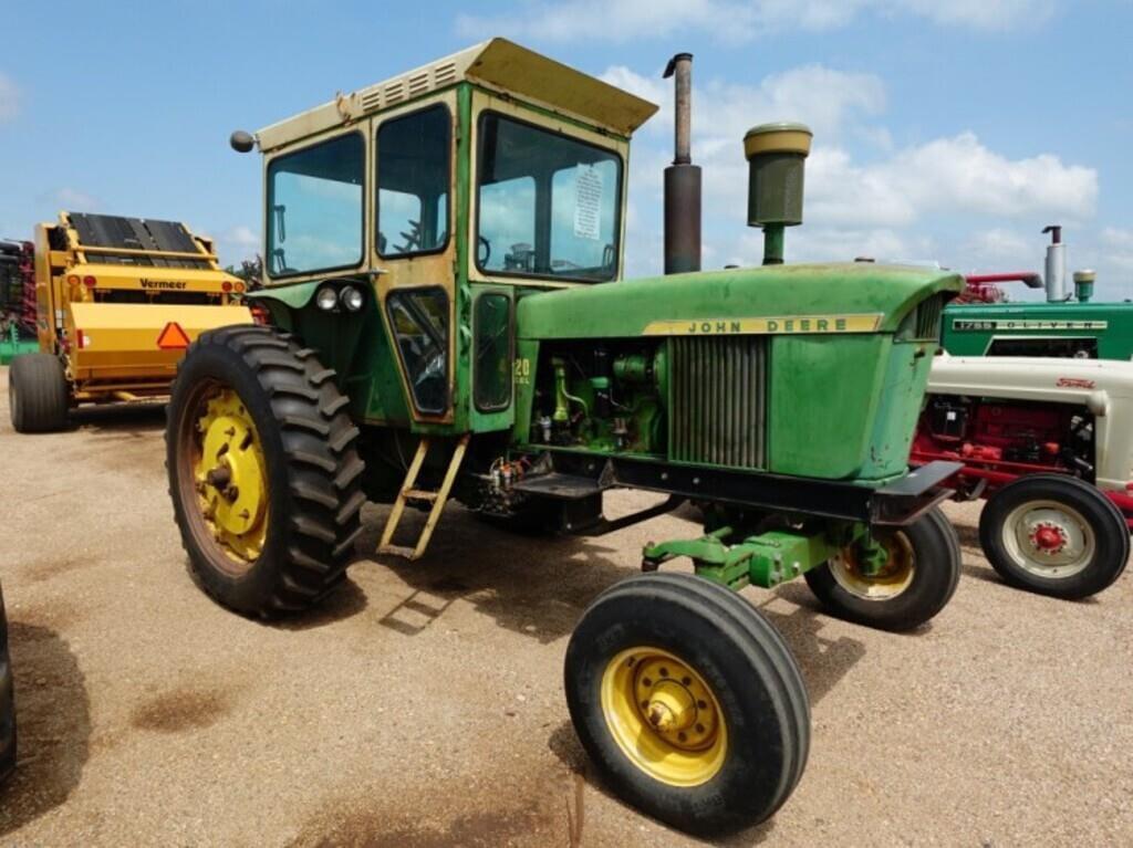 Image of John Deere 4020 Primary image