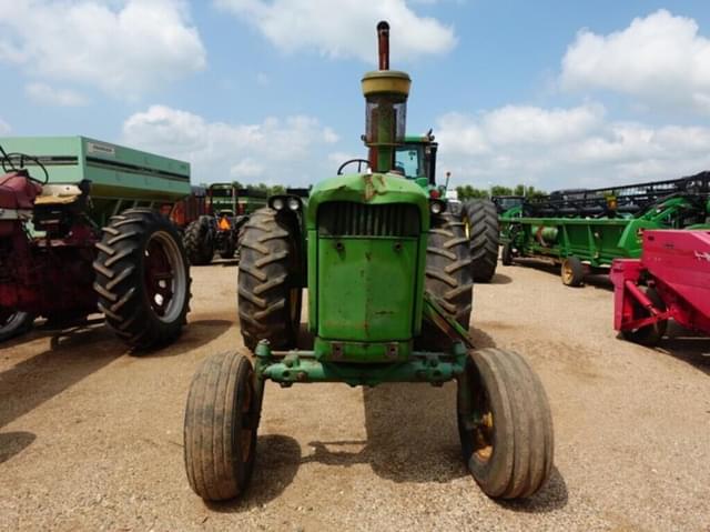Image of John Deere 4020 equipment image 4