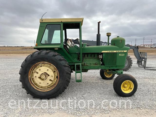 Image of John Deere 4020 equipment image 3