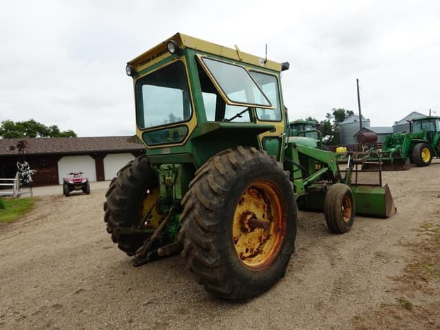 Image of John Deere 4020 equipment image 4