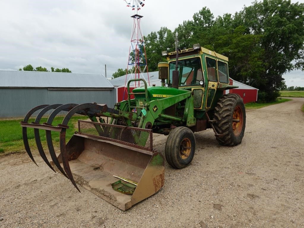 1967 John Deere 4020 Equipment Image0