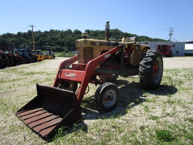 Image of J.I. Case 730 equipment image 1