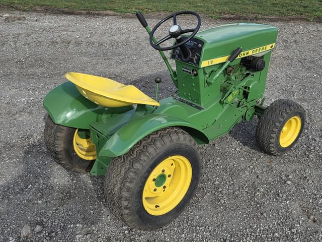 Image of John Deere 110 equipment image 4