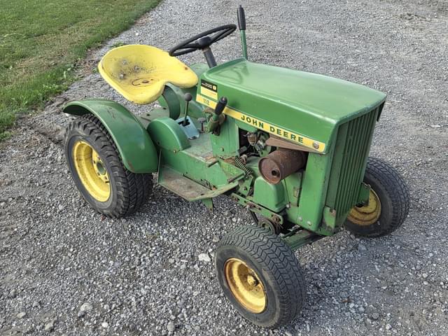 Image of John Deere 112 equipment image 2