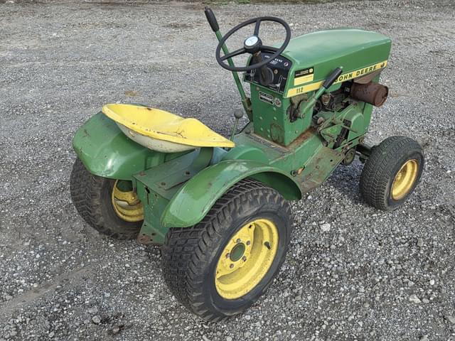 Image of John Deere 112 equipment image 4
