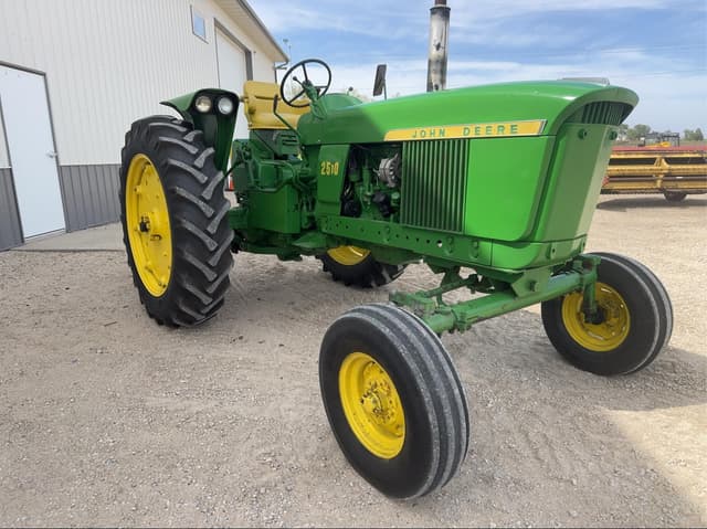 Image of John Deere 2510 equipment image 4