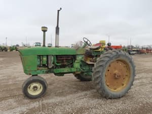 1967 John Deere 2510 Image