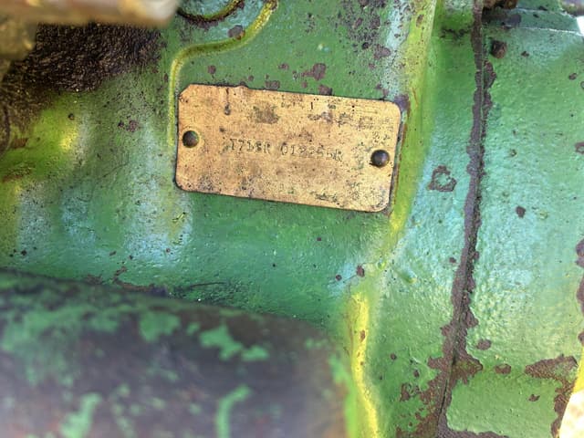Image of John Deere 2510 equipment image 1