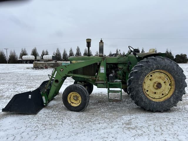 Image of John Deere 3020 equipment image 2