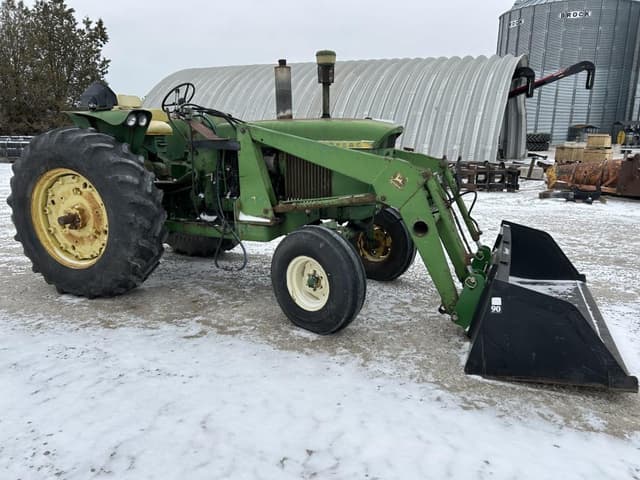 Image of John Deere 3020 equipment image 1