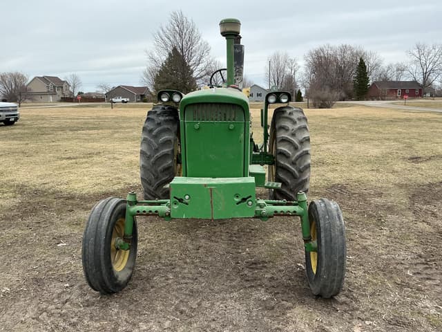 Image of John Deere 3020 equipment image 1