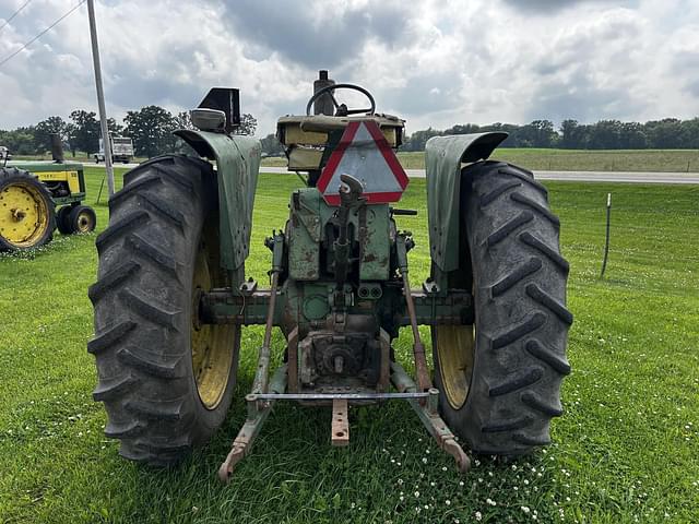 Image of John Deere 3020 equipment image 3