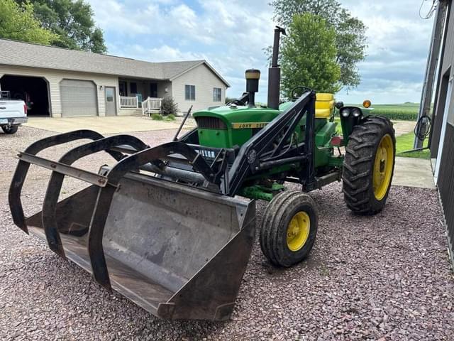 Image of John Deere 3020 equipment image 1