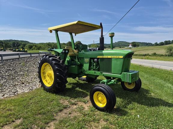 1967 John Deere 3020 Equipment Image0