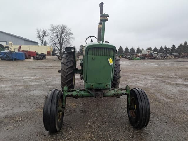 Image of John Deere 3020 equipment image 1