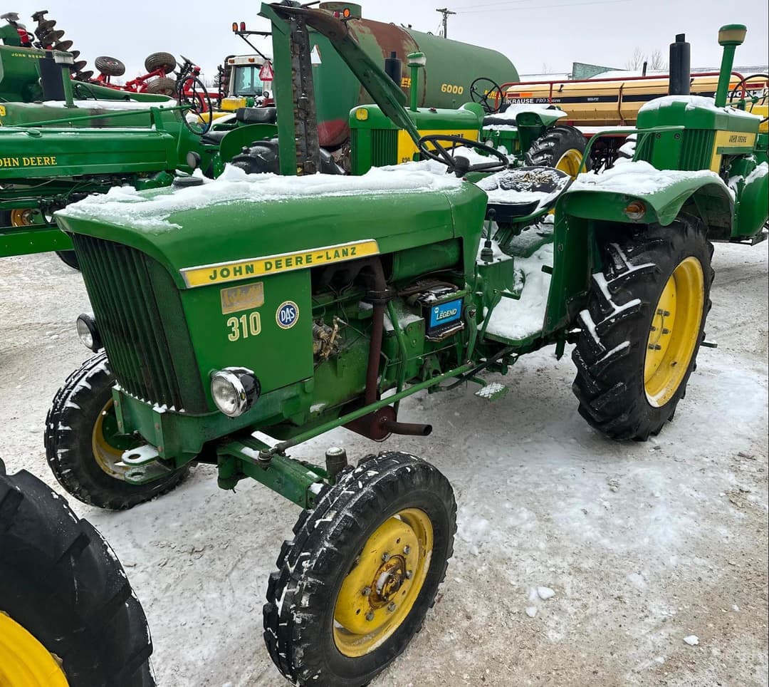 Image of John Deere 310 Primary image