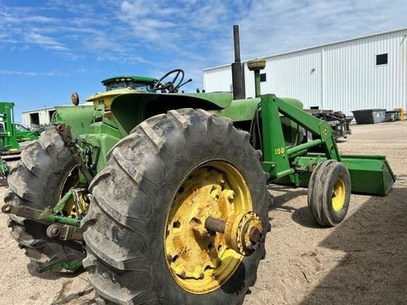 Image of John Deere 4020 equipment image 2