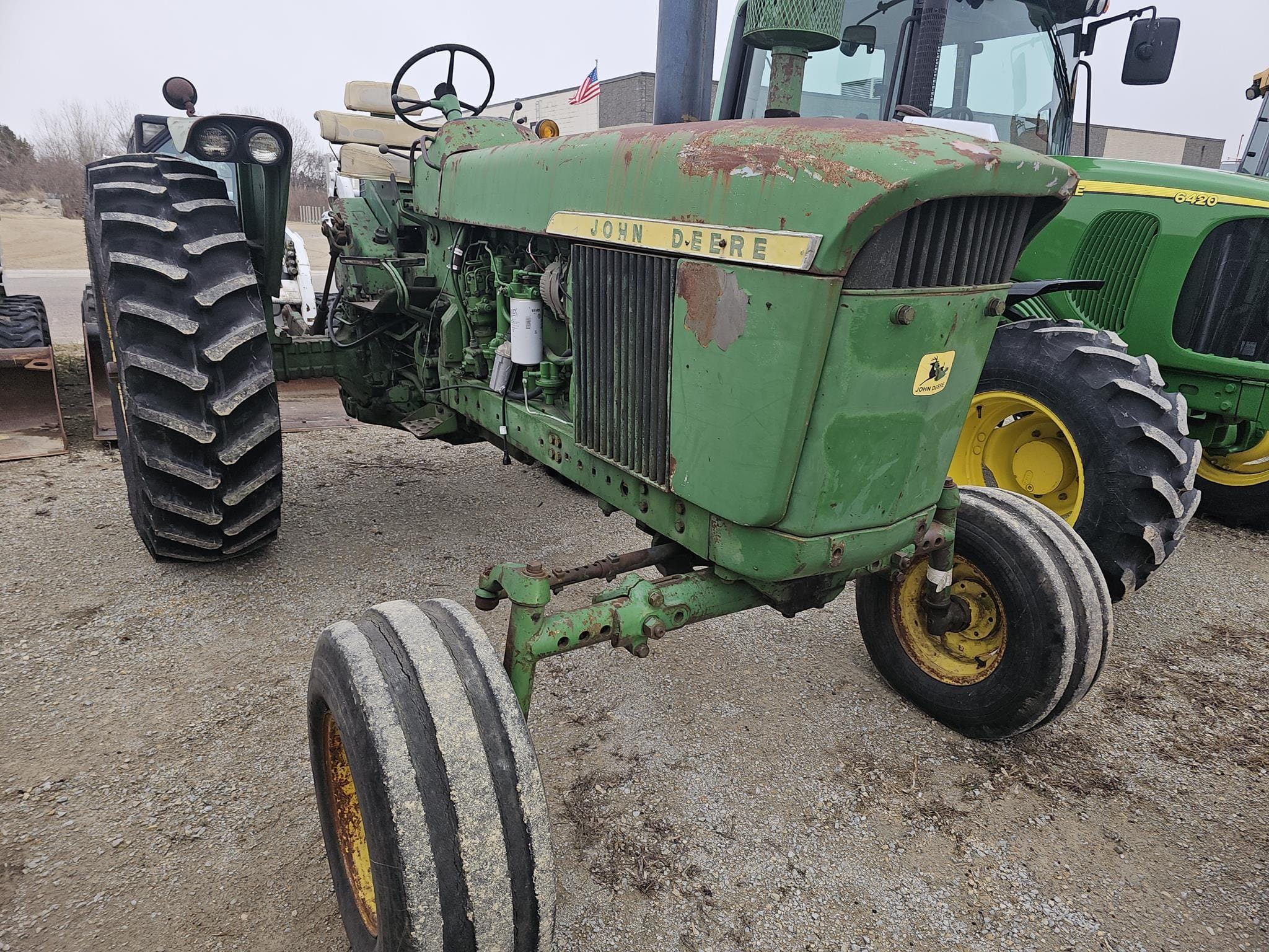 1967 John Deere 4020 Equipment Image0