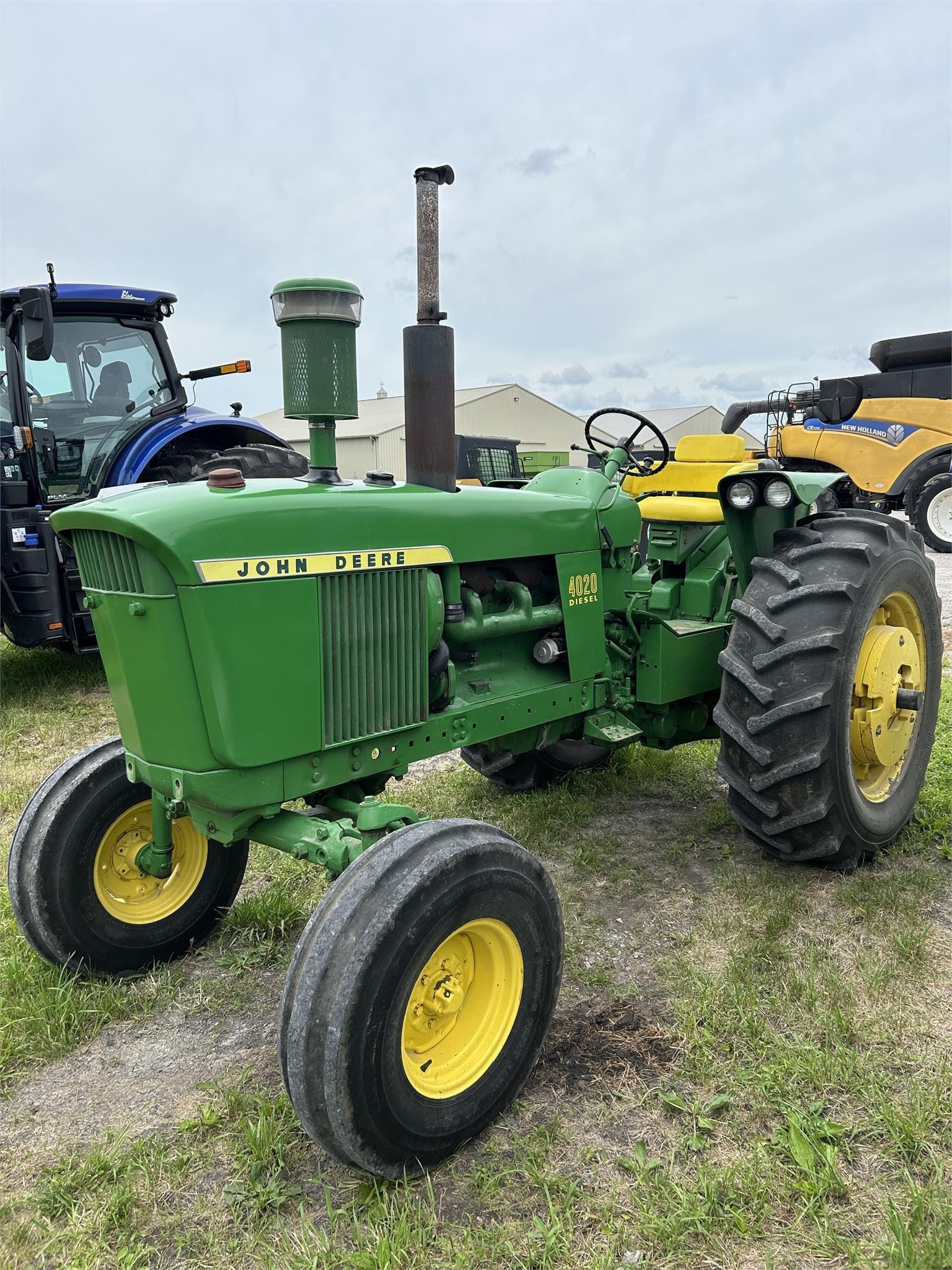 Main image John Deere 4020