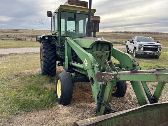 Image of John Deere 4020 equipment image 1