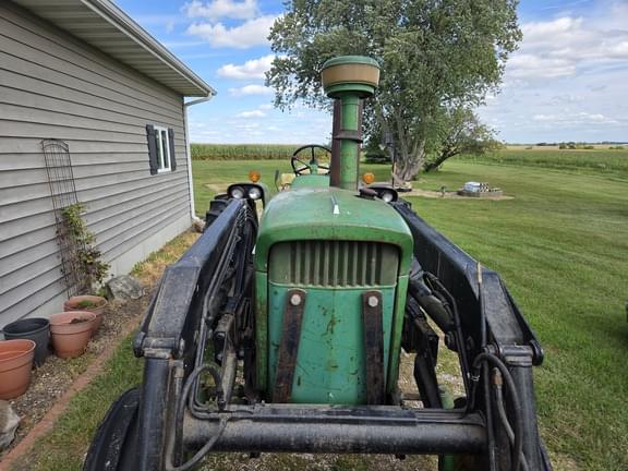 Image of John Deere 4020 equipment image 2