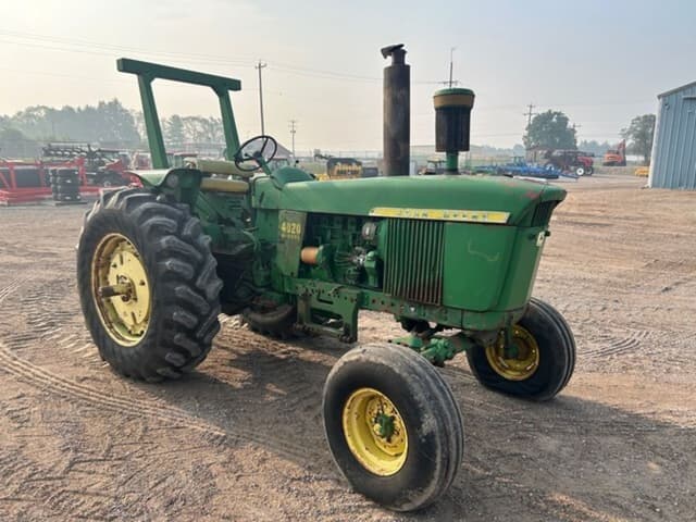 Image of John Deere 4020 equipment image 2