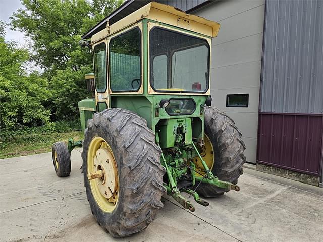 Image of John Deere 4020 equipment image 3