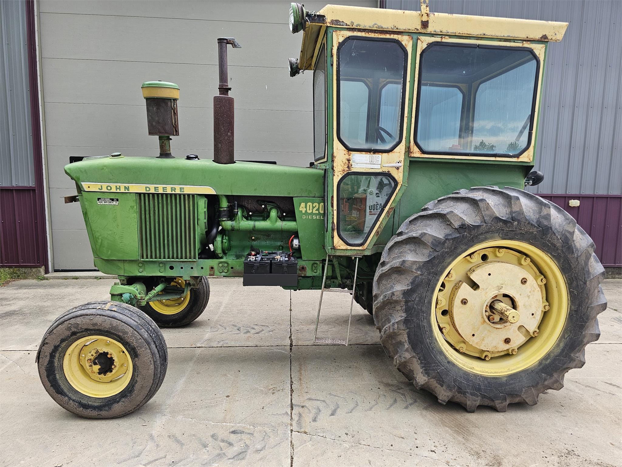 1967 John Deere 4020 Equipment Image0