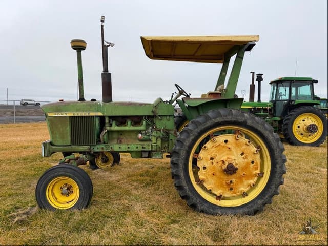 Image of John Deere 4020 equipment image 1