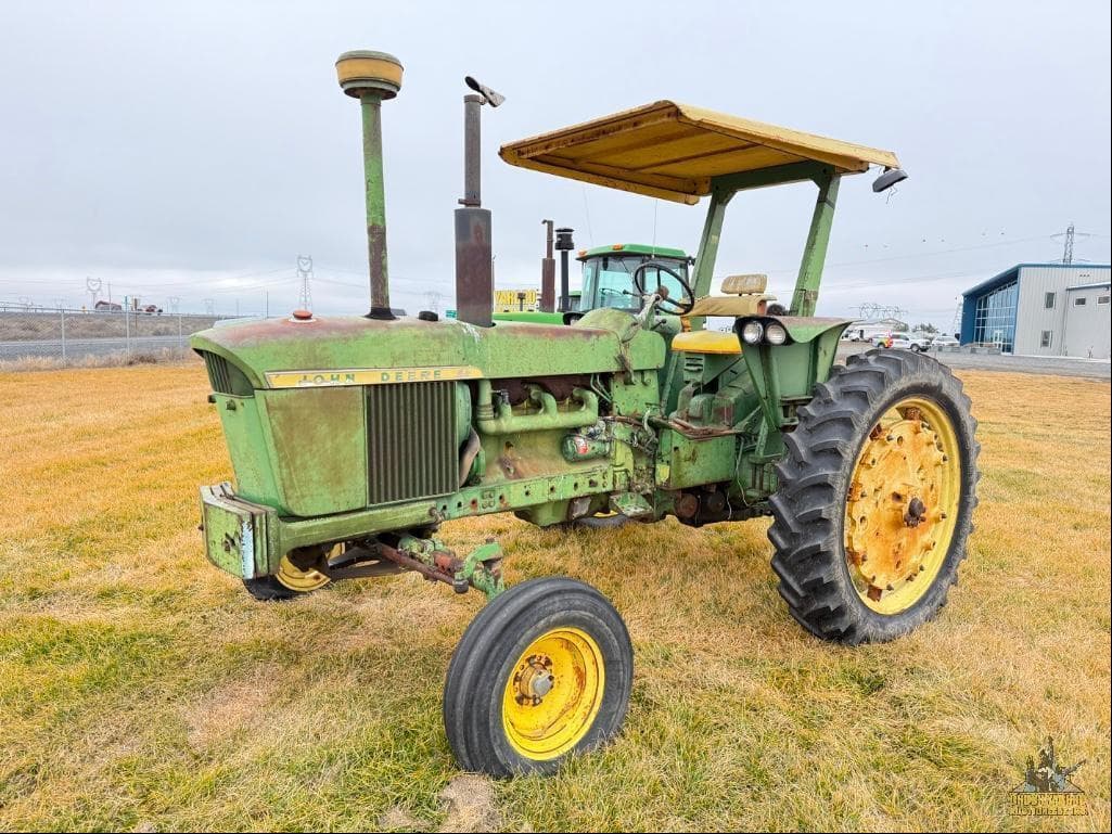 Image of John Deere 4020 Primary image