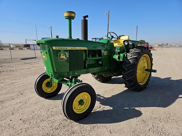 Image of John Deere 4020 equipment image 2