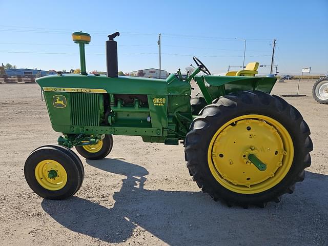 Image of John Deere 4020 equipment image 3