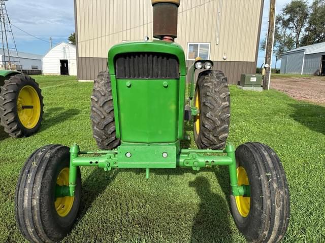 Image of John Deere 4020 equipment image 4