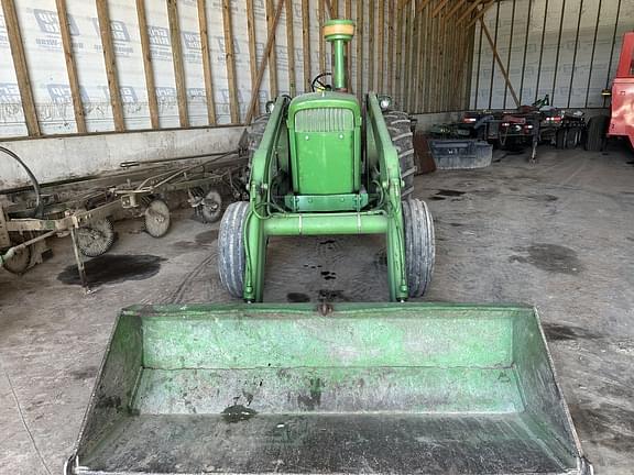 Image of John Deere 4020 equipment image 1