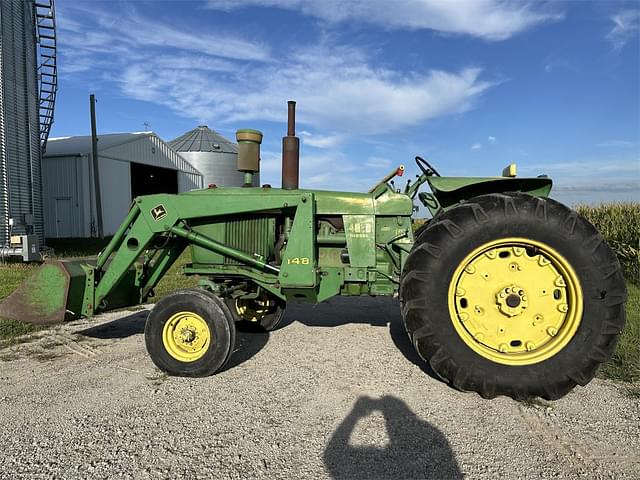 Image of John Deere 4020 equipment image 4