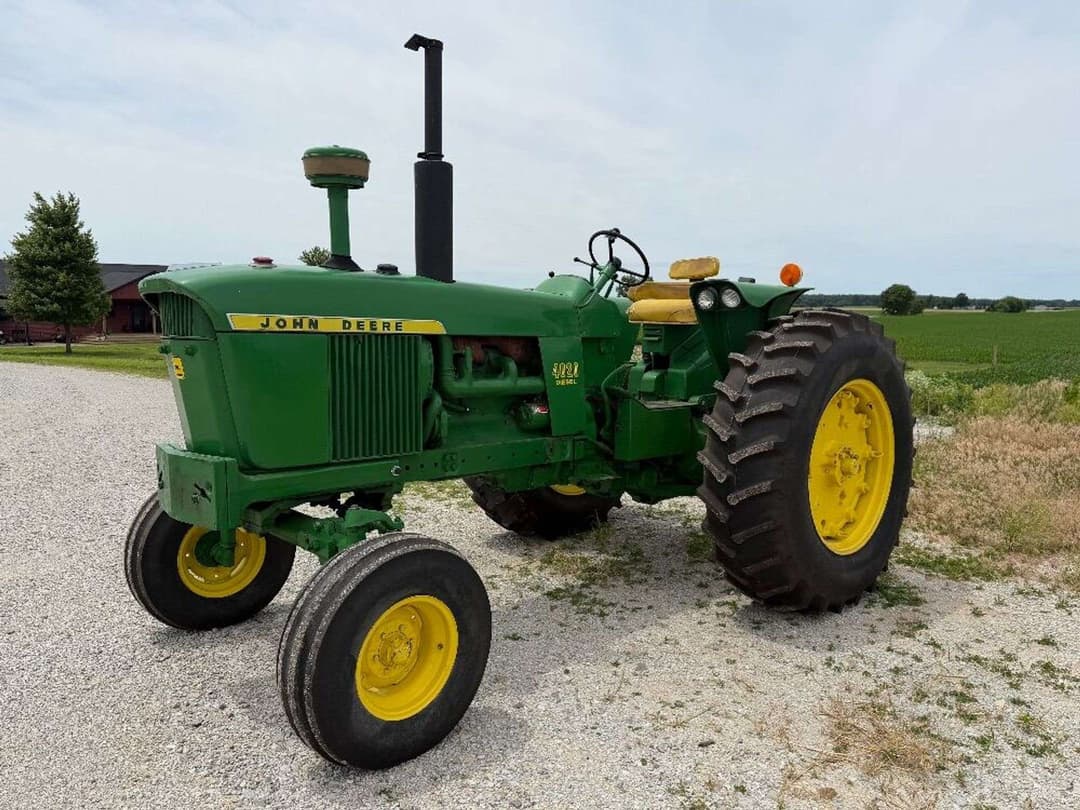 Image of John Deere 4020 Primary image