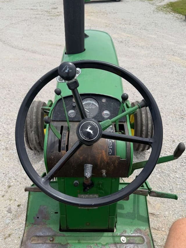 Image of John Deere 4020 equipment image 3