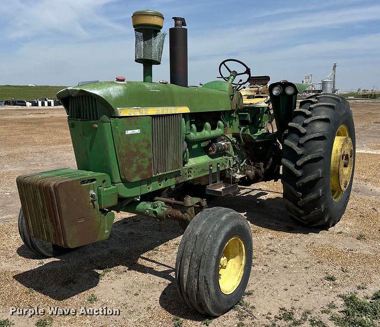 Image of John Deere 4020 Primary image