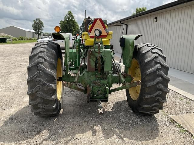 Image of John Deere 4020 equipment image 3