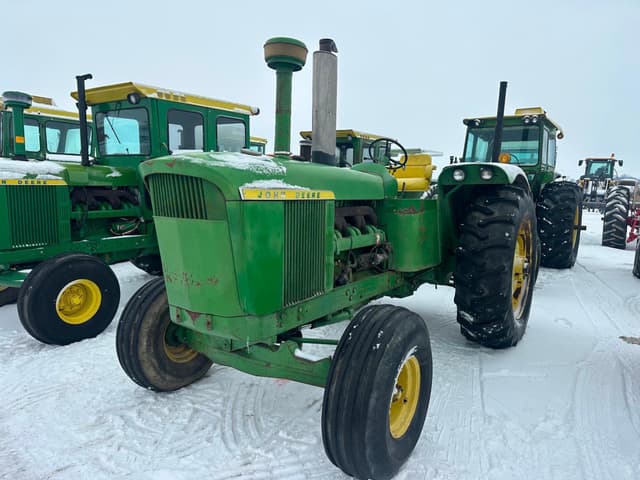 Image of John Deere 5020 equipment image 2