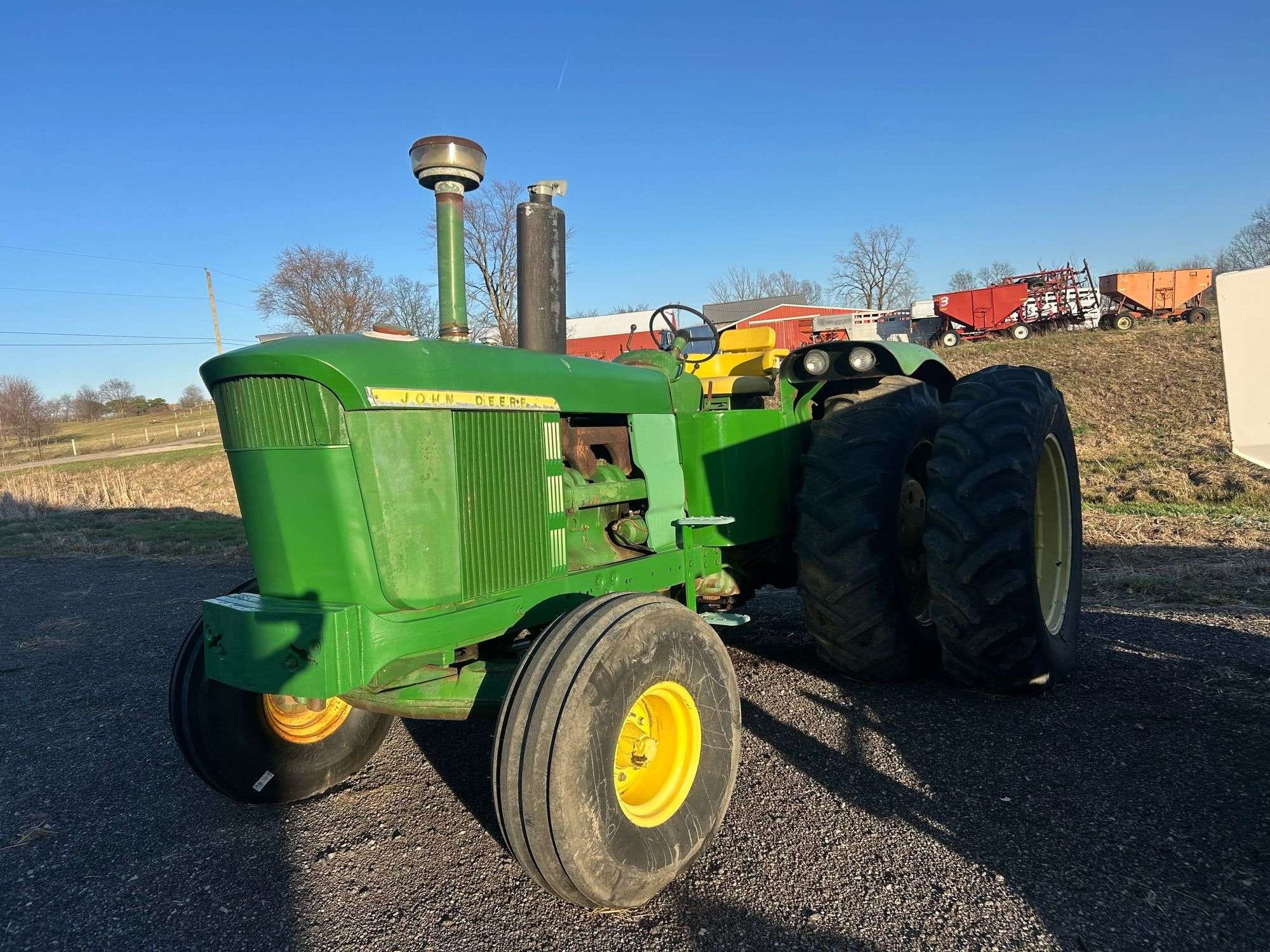 1967 John Deere 5020 Equipment Image0