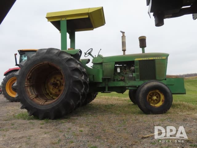Image of John Deere 5020 equipment image 4