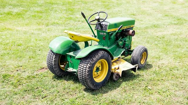 Image of John Deere 110 equipment image 4