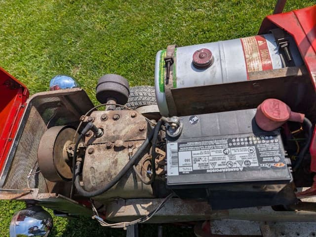 Image of Massey Ferguson 12 equipment image 3